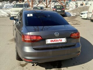 2017 Volkswagen Jetta VI Рестайлинг, серый, 1100000 рублей, вид 2
