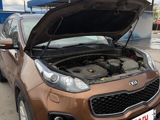 2017 Kia Sportage IV, коричневый, 1850000 рублей, вид 1