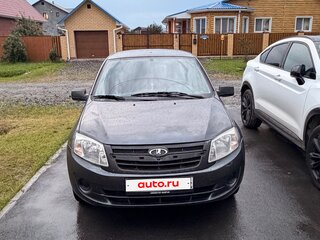 2015 Lada (ВАЗ) Granta I, серебристый, 300000 рублей, вид 2