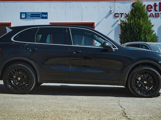 2014 Porsche Cayenne Diesel II (958), чёрный, 4050000 рублей, вид 2