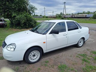 2015 Lada (ВАЗ) Priora I Рестайлинг, белый, 610000 рублей, вид 1
