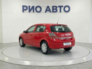 2007 Opel Astra H, красный, 484999 рублей, вид 4