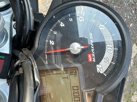 2009 Aprilia SL 750 Shiver, жёлтый, 370000 рублей, вид 1