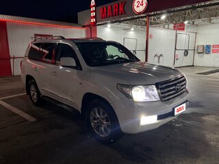 2011 Toyota Land Cruiser 200 Series, белый, 2800000 рублей, вид 4