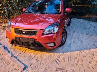 2009 Kia Rio II Рестайлинг, красный, 770000 рублей, вид 1