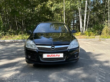 2010 Opel Astra H Рестайлинг, чёрный, 450000 рублей, вид 2