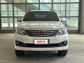 2014 Toyota Fortuner I Рестайлинг 2, белый, 2800000 рублей, вид 2