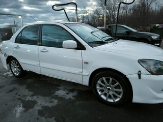 2005 Mitsubishi Lancer IX Рестайлинг, белый, 260000 рублей, вид 2