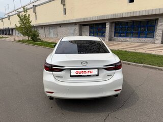 2019 Mazda 6 III (GJ) Рестайлинг 2, белый, 1880000 рублей, вид 5