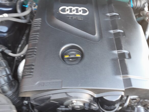 2010 Audi A4 IV (B8), синий, 1150000 рублей - вид 12