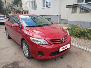 2011 Toyota Corolla X (E140, E150) Рестайлинг, красный, 890000 рублей, вид 2
