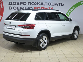 2018 Skoda Kodiaq I, белый, 1785000 рублей, вид 4