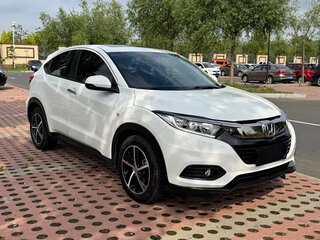 2022 Honda Vezel I Рестайлинг, белый, 1285000 рублей, вид 2