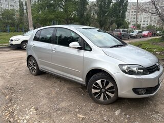 2012 Volkswagen Golf Plus II, серебристый, 700000 рублей, вид 1