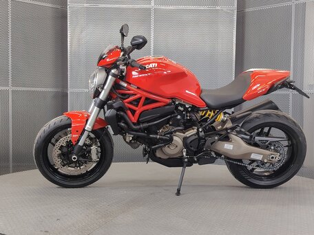 2015 Ducati Monster 821, красный, 529000 рублей, вид 5