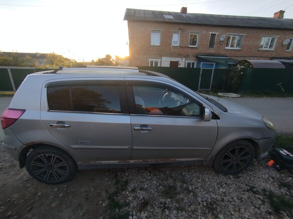 2013 Geely MK Cross I, серый, 150000 рублей - вид 1