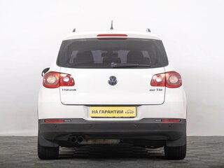 2010 Volkswagen Tiguan I, белый, 1179000 рублей, вид 4