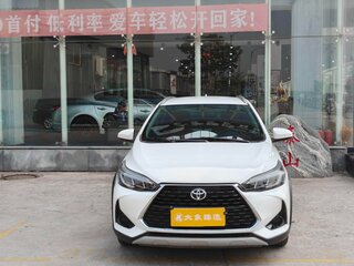2022 Toyota Yaris L XP150 Рестайлинг, белый, 1290700 рублей, вид 3