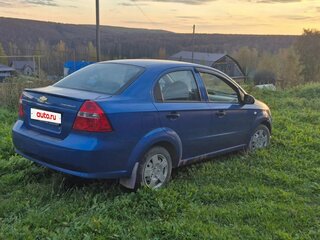 2010 Chevrolet Aveo I Рестайлинг, синий, 350000 рублей, вид 3