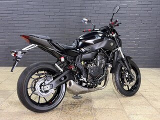 2017 Yamaha MT-07 (FZ-07), чёрный, 745000 рублей, вид 5