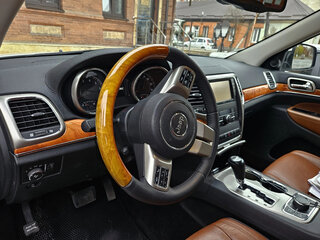 2011 Jeep Grand Cherokee IV (WK2), белый, 1800000 рублей, вид 4