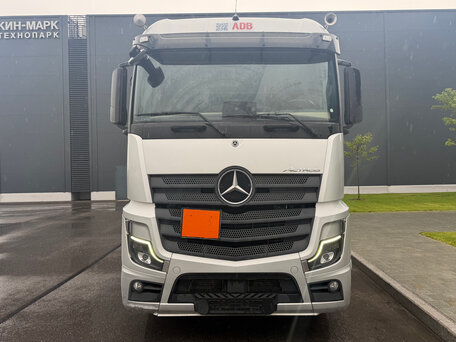 2023 Mercedes-Benz Actros, белый, 8150000 рублей, вид 3
