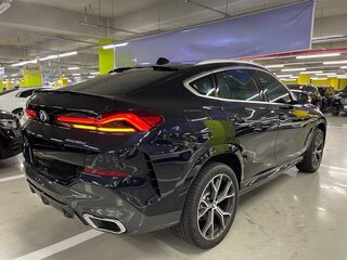 2021 BMW X6 30d III (G06), синий, 8500000 рублей, вид 2