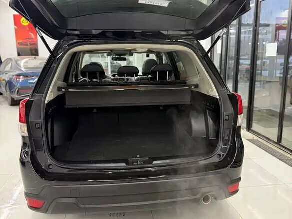 2021 Subaru Forester V, чёрный, 3000000 рублей - вид 14