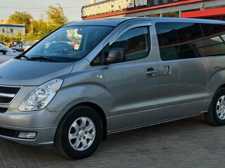 2011 Hyundai Grand Starex I, серый, 1569900 рублей, вид 3