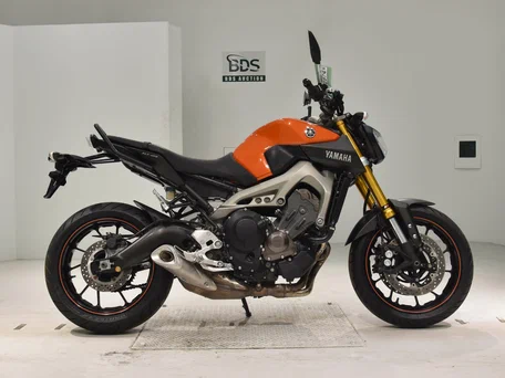 2014 Yamaha MT-09 (FZ-09), оранжевый, 630000 рублей, вид 1