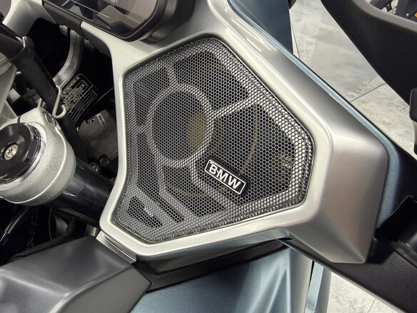 2025 BMW R 1300 RT, зелёный - вид 16