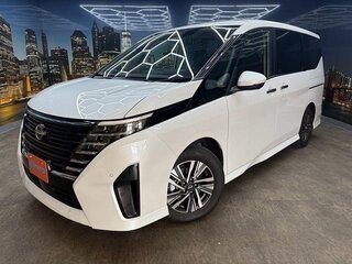2023 Nissan Serena VI (C28), белый, 2200000 рублей, вид 1