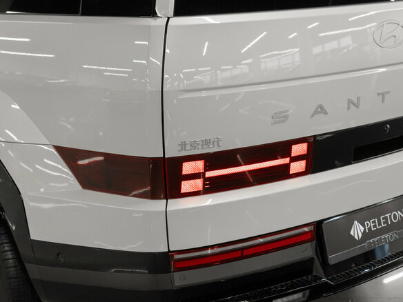 2026 Hyundai Santa Fe V (MX5), белый, 5600000 рублей - вид 9