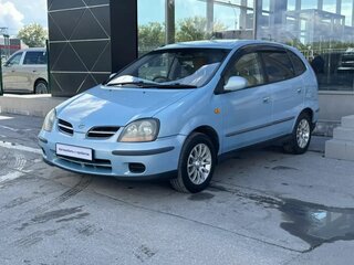 Nissan Tino