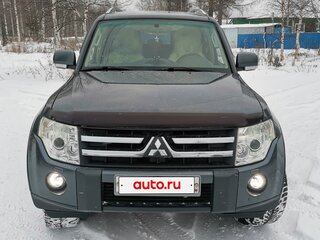 2007 Mitsubishi Pajero IV, серый, 2000000 рублей, вид 3