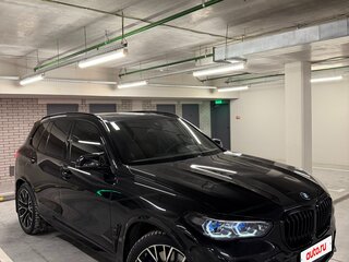 2022 BMW X5 M50d IV (G05/G18), чёрный, 9500000 рублей, вид 4