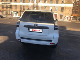 2021 Toyota Land Cruiser Prado 150 Series Рестайлинг 3, белый, 6650000 рублей, вид 5