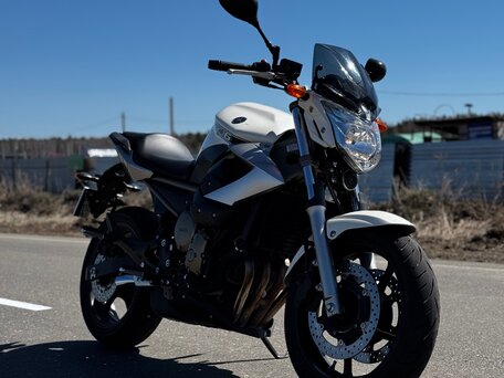 2010 Yamaha XJ6 (FZ6R), белый, 550000 рублей, вид 1