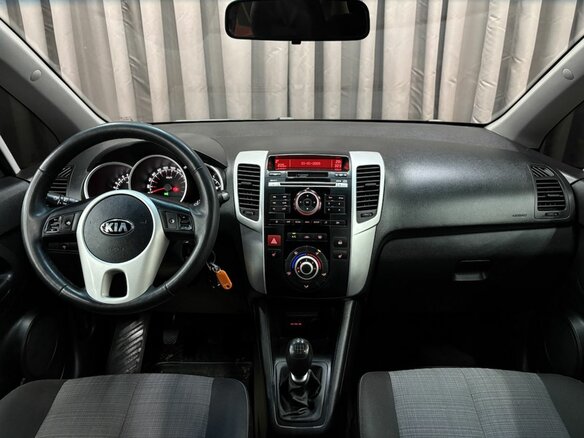 2014 Kia Venga 5-speed I, серый, 699888 рублей - вид 11