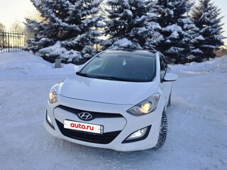2016 Hyundai i30 II Рестайлинг, белый, 800000 рублей, вид 2