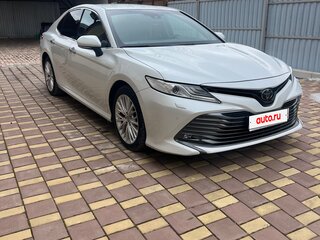 2021 Toyota Camry VIII (XV70), белый, 3400000 рублей, вид 2