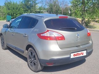 2013 Renault Megane III Рестайлинг, бежевый, 850000 рублей, вид 5