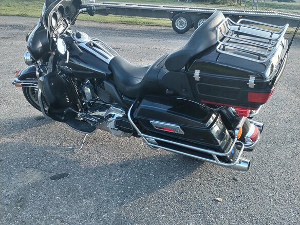 2012 Harley-Davidson Electra Glide, чёрный, 826095 рублей - вид 5