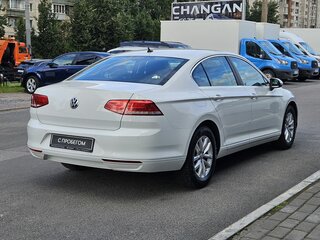 2019 Volkswagen Passat B8, белый, 2239000 рублей, вид 4