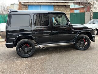 2002 Mercedes-Benz G-Класс 500 II (W463), чёрный, 3500000 рублей, вид 5