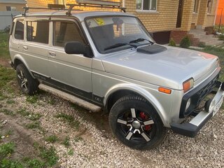 2014 Lada (ВАЗ) 2131 (4x4) 213105 I, серебристый, 370000 рублей, вид 2