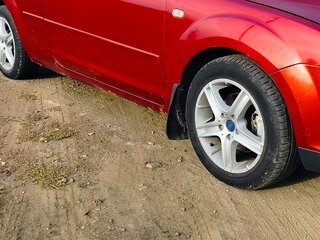 2007 Ford Focus II, красный, 350000 рублей, вид 5