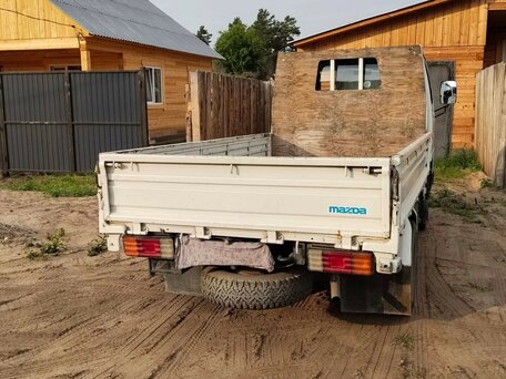 1993 Mazda Titan, белый, 1100000 рублей, вид 4