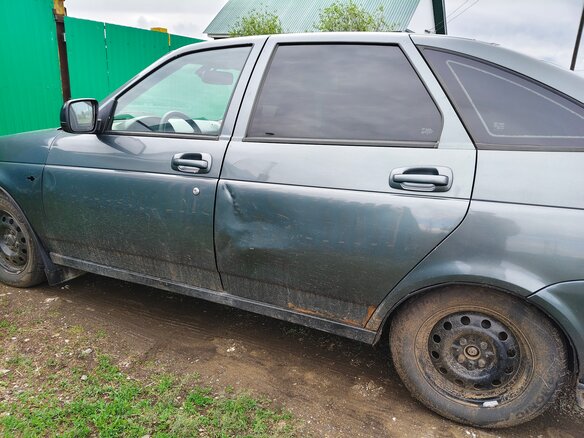 2008 Lada (ВАЗ) Priora I, серый, 220000 рублей - вид 4