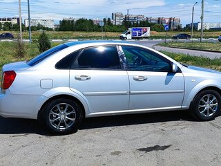 2009 Chevrolet Lacetti I, серебристый, 450000 рублей, вид 3